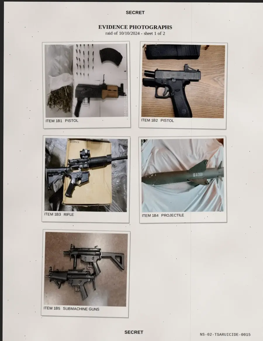 TSARUICIDE, página 15 de 18: FOTOGRAFIAS DE EVIDÊNCIAS